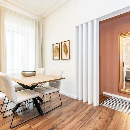 Chic 2br In Historic Alfama | Heart Of Culture By Lisbeyond 아파트